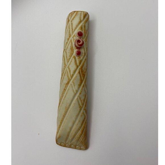 Handmade Ceramic Wall Pocket With Swirl Detailing - Picture 1 of 9